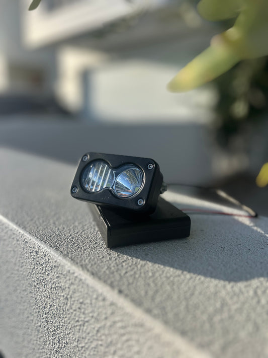 Clear 12v Battery Powered Baja Light