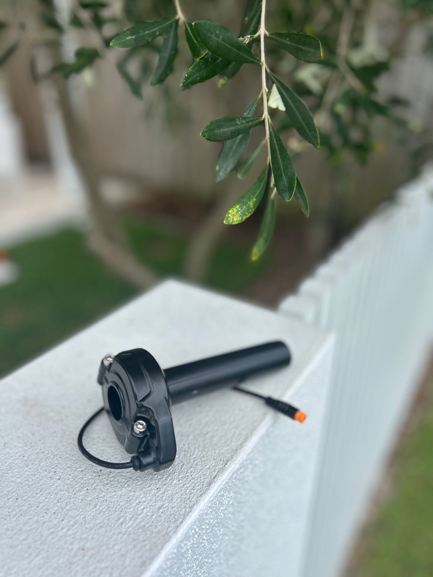 Factory Grade Surron Throttle Plug and Play